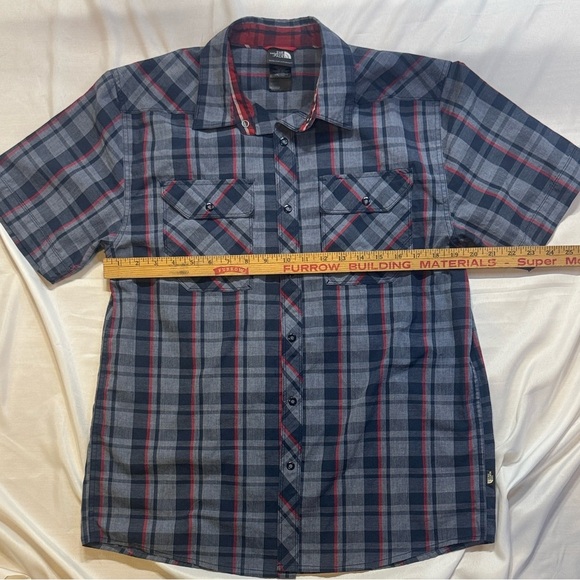 The North Face Men's Short-Sleeve Plaid Button-Down Shirt - Blue, Gray, Red - Picture 5 of 8